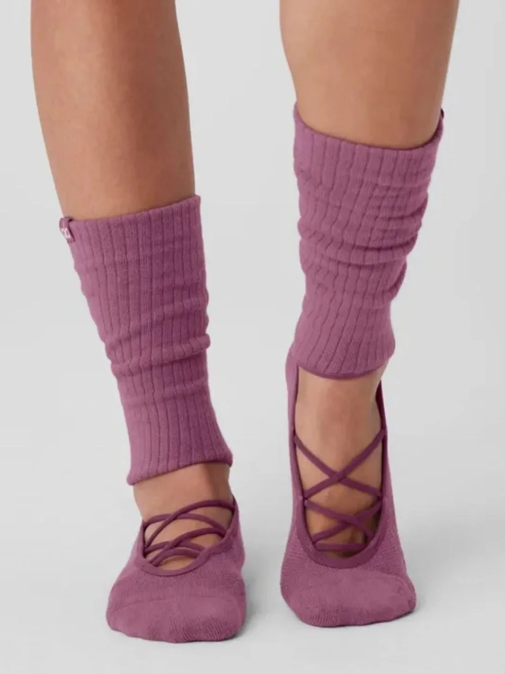 Alo Grip Leg warmer Socks